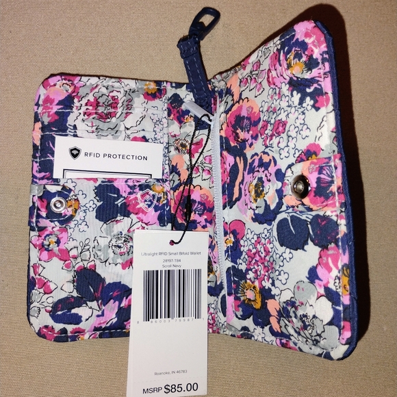VERA BRADLEY BLUE SNAP WALLET with FLORAL INTERIOR * tiny flaw - Picture 3 of 10